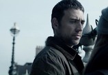 Сериал Под прицелом / Hunted (2012) - cцена 5