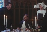 Фильм Кюре и нудисты / Mon curé chez les nudistes (1982) - cцена 1