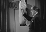 Фильм Команды дьявола / The Devil Commands (1941) - cцена 2